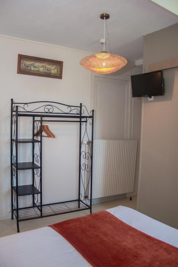 Le Rdv'D Hotel Динард Екстериор снимка