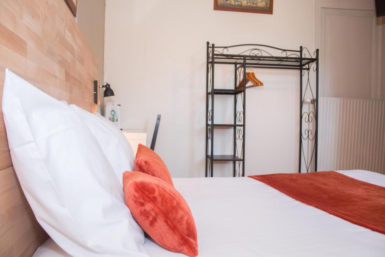Le Rdv'D Hotel Динард Екстериор снимка